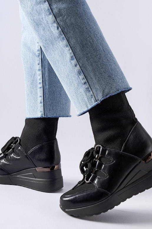 Čierne ponožkové čižmy Rochon na kline