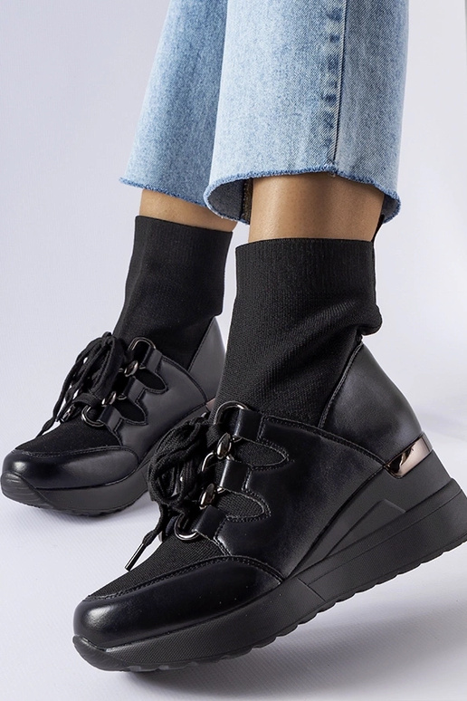 Čierne ponožkové čižmy Rochon na kline