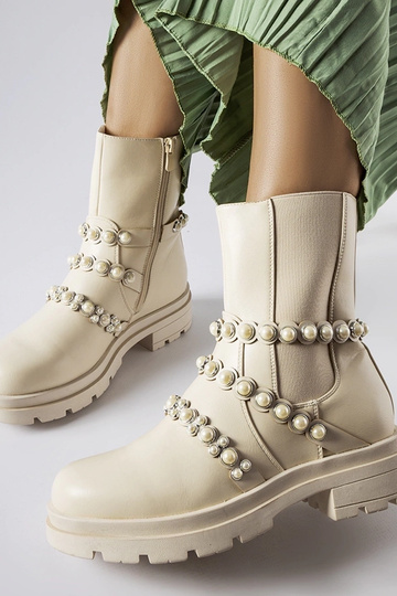 Béžové členkové čižmy... 2