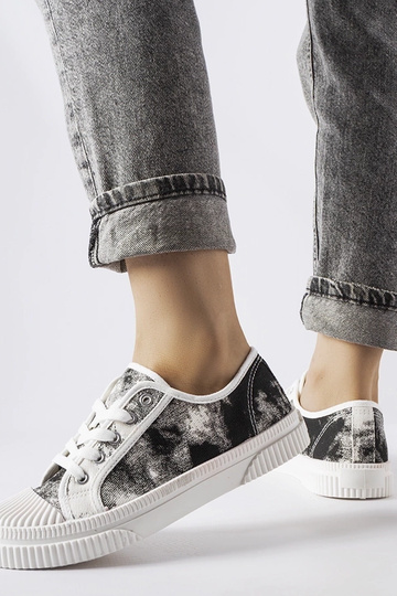 Black Clavet vyblednuté... 2