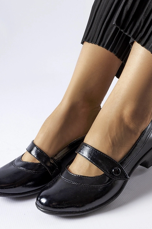 Čierne lodičky Simi na nízkom opätku