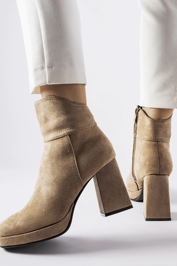 Sivé členkové topánky na... 2