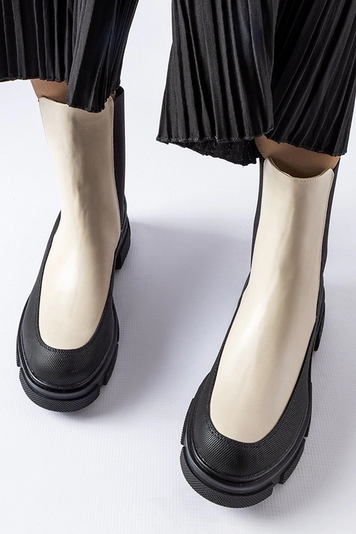 Béžovo-čierne nazúvacie členkové...