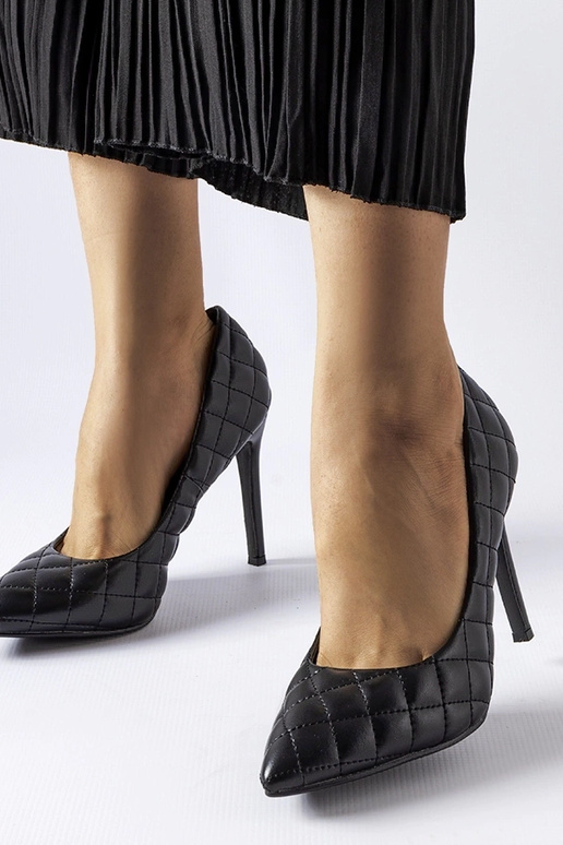 Čierne prešívané podpätky Valtina