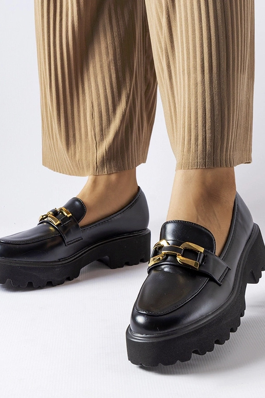 Čierne dámske mokasíny so sponou,...