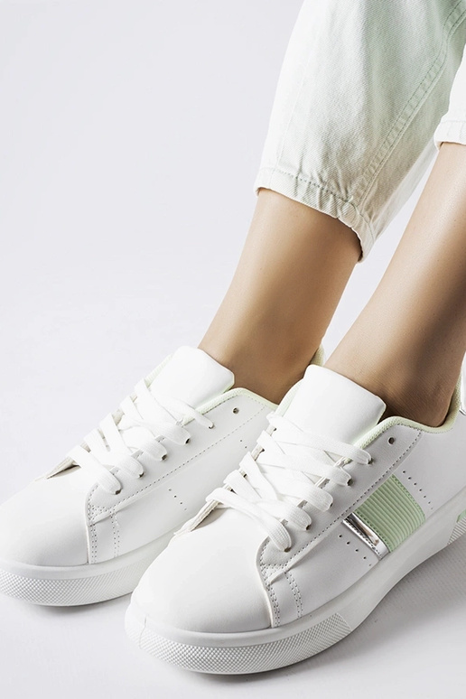 Biele športové topánky s mintovými...