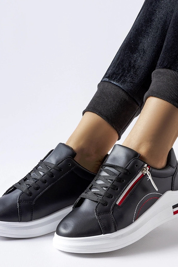 Čierne tenisky s bielou... 2