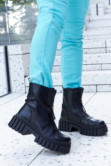 Čierne zateplené členkové...