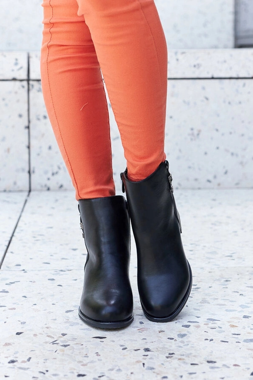 Čierne členkové čižmy z ekokože na...