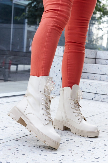 Béžové členkové čižmy s...