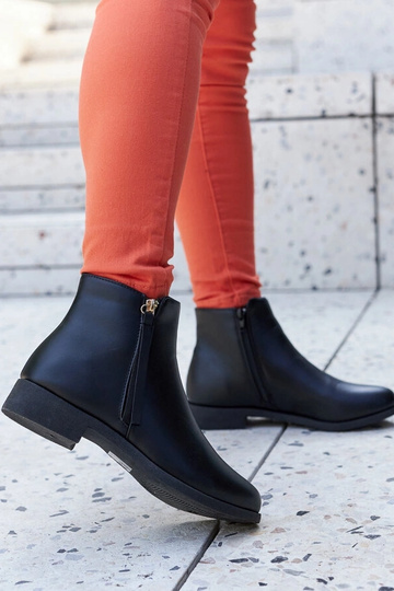 Čierne zateplené ploché... 2