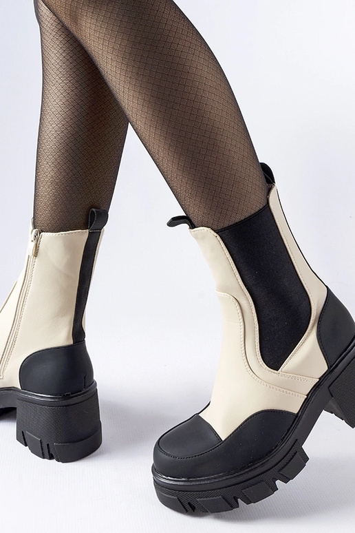 Béžovo-čierne nazúvacie robustné...