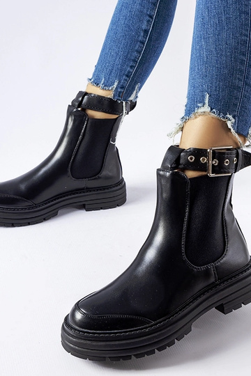 Čierne členkové čižmy s...