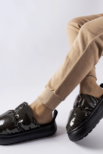 Čierne zateplené papuče Big... 2