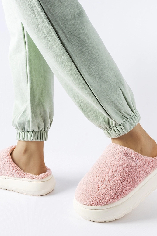 Ružové zateplené papuče Big Star...