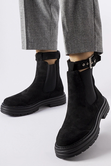 Čierne členkové čižmy s...