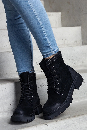 Čierne členkové čižmy s... 2