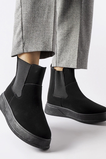 Čierne čižmy na platforme,...