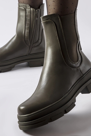 Zelené turistické topánky s...