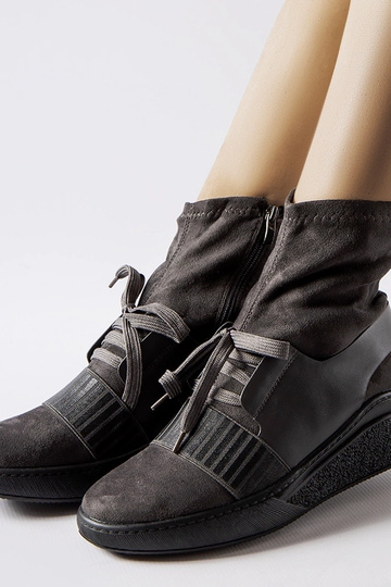 Šedé ponožkové čižmy... 2