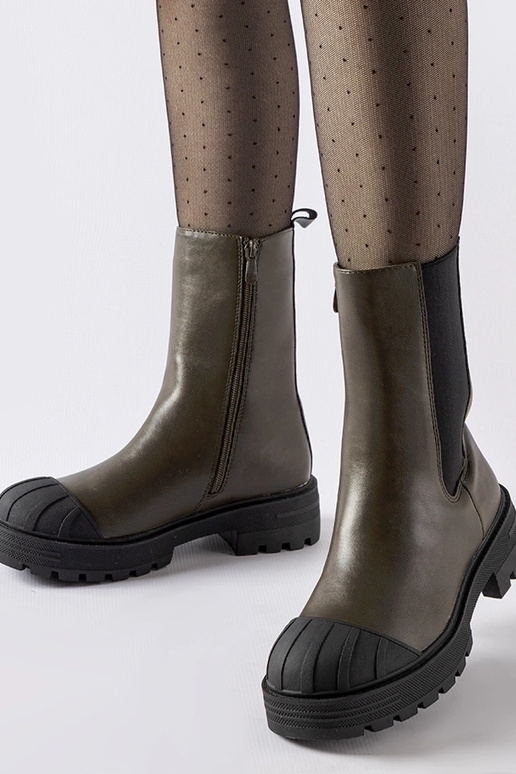 Tmavo zelené zateplené Chelsea Boots...