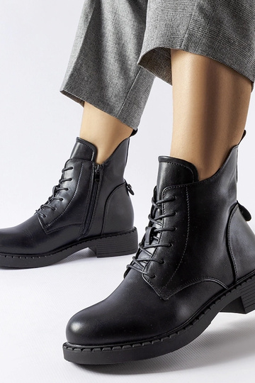 Čierne asymetrické ploché... 2