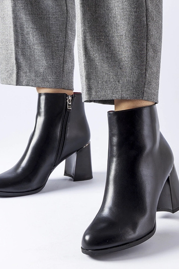 Čierne zateplené členkové...