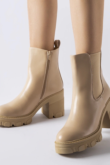 Bežové zateplené čižmy na...