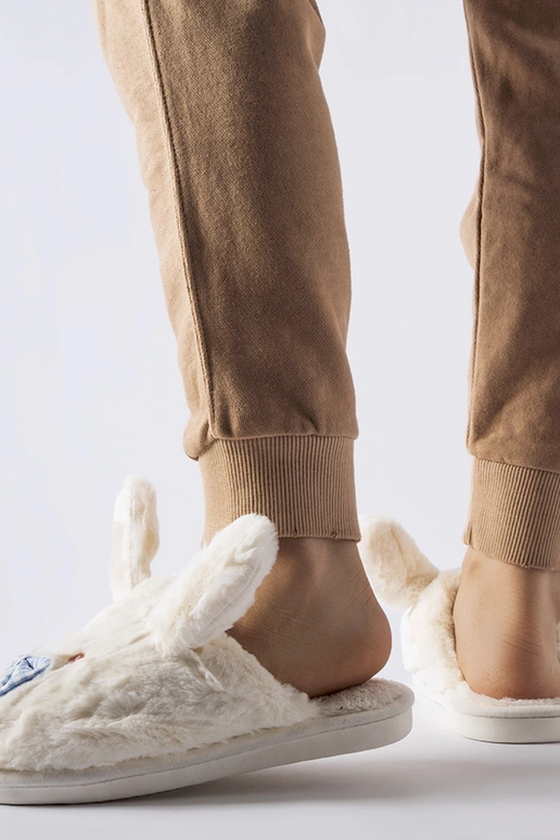 Biele papuče s ušami a mašľou Bruna