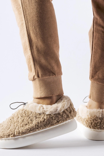 Béžové teplé papuče s... 2