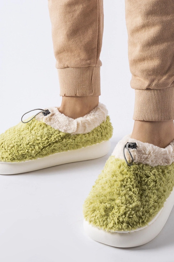 Zelené teplé papuče s...