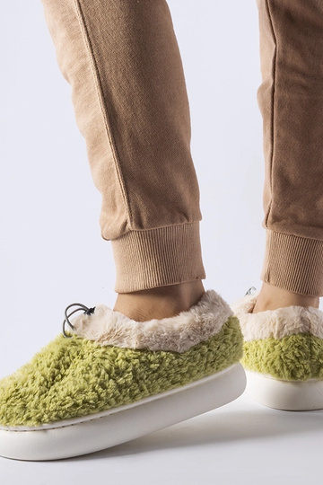 Zelené teplé papuče s... 2