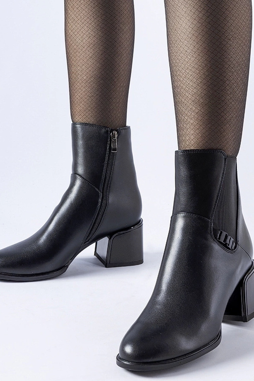 Čierne zateplené členkové čižmy na...