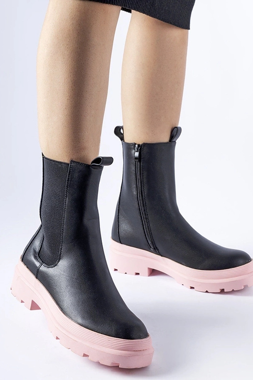 Čierne členkové čižmy s ružovou...