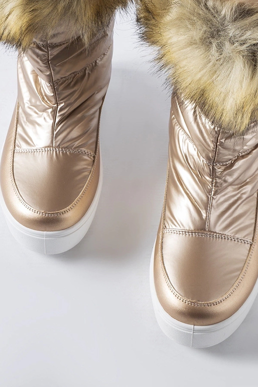 Metalické snehule s ozdobnou...