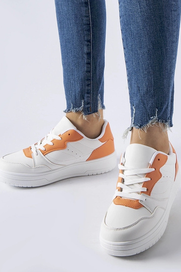 Biele topánky s oranžovým...