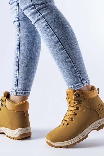 Karamelové zateplené čižmy...