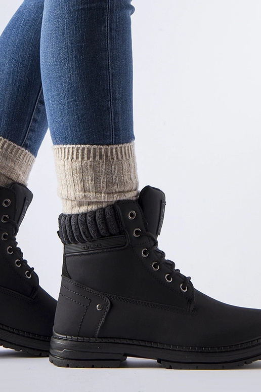 Čierne zateplené dámske čižmy Araujo