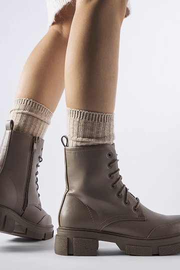 Šedo-hnedé zateplené... 2