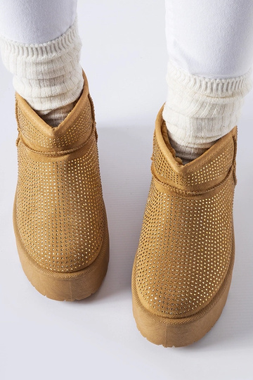 Hnedé snehule so zirkónmi... 2