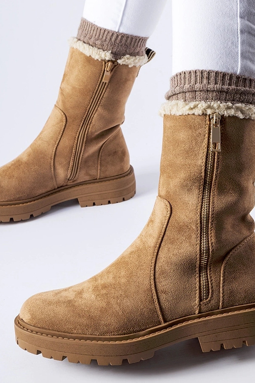 Béžové zateplené čižmy so zipsom...