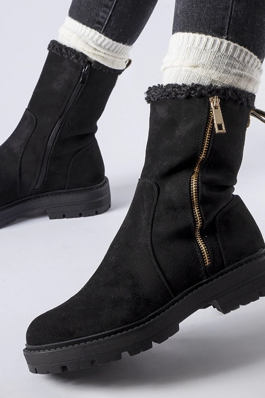 Čierne zateplené čižmy so zipsom...