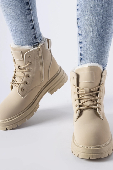 Bežové zateplené workery... 2