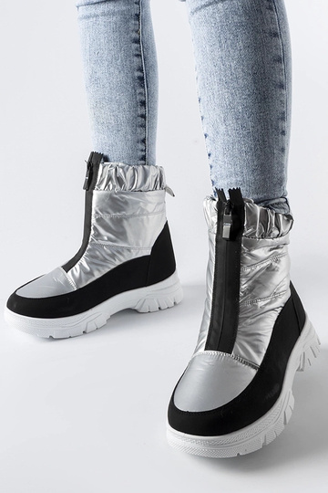 Strieborné a čierne...