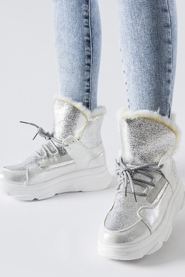 Bielo-strieborné zateplené...