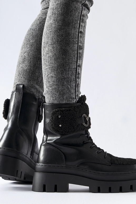 Čierne zateplené pracovné topánky s...