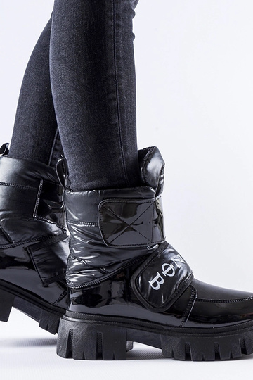 Čierne zateplené snehule... 2