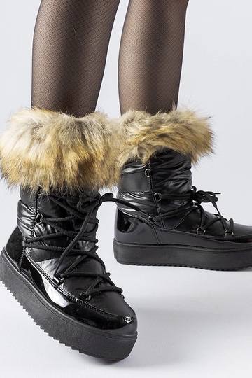 Čierne zateplené snehule s...