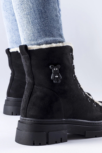 Čierne izolované topánky z... 2