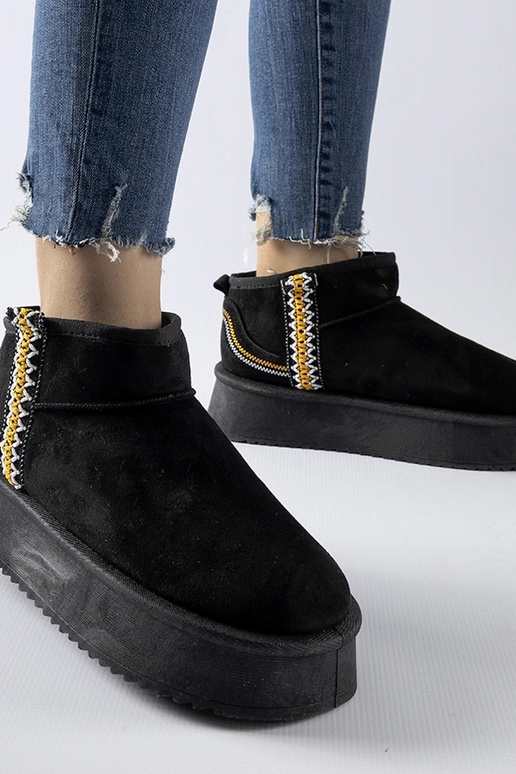 Čierne snehule Scavi na platforme